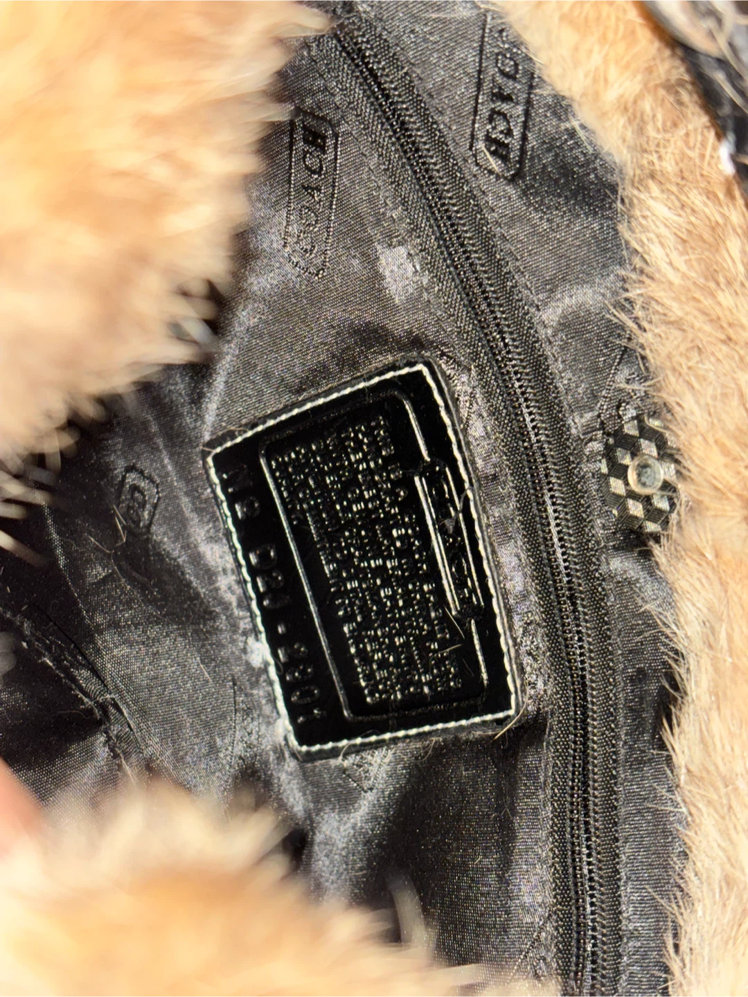 Inspired Coach Signature Hobo Bag with Fur Trim - photo 3