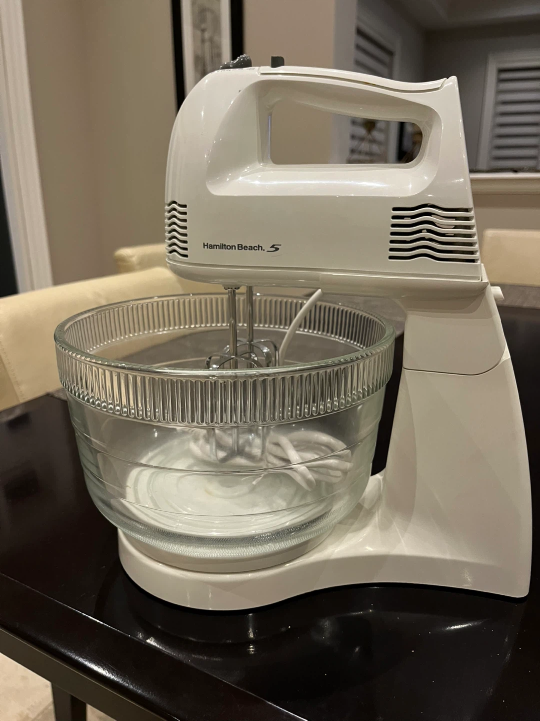 Hamilton Beach 5-Speed Stand Mixer with Glass Bowl