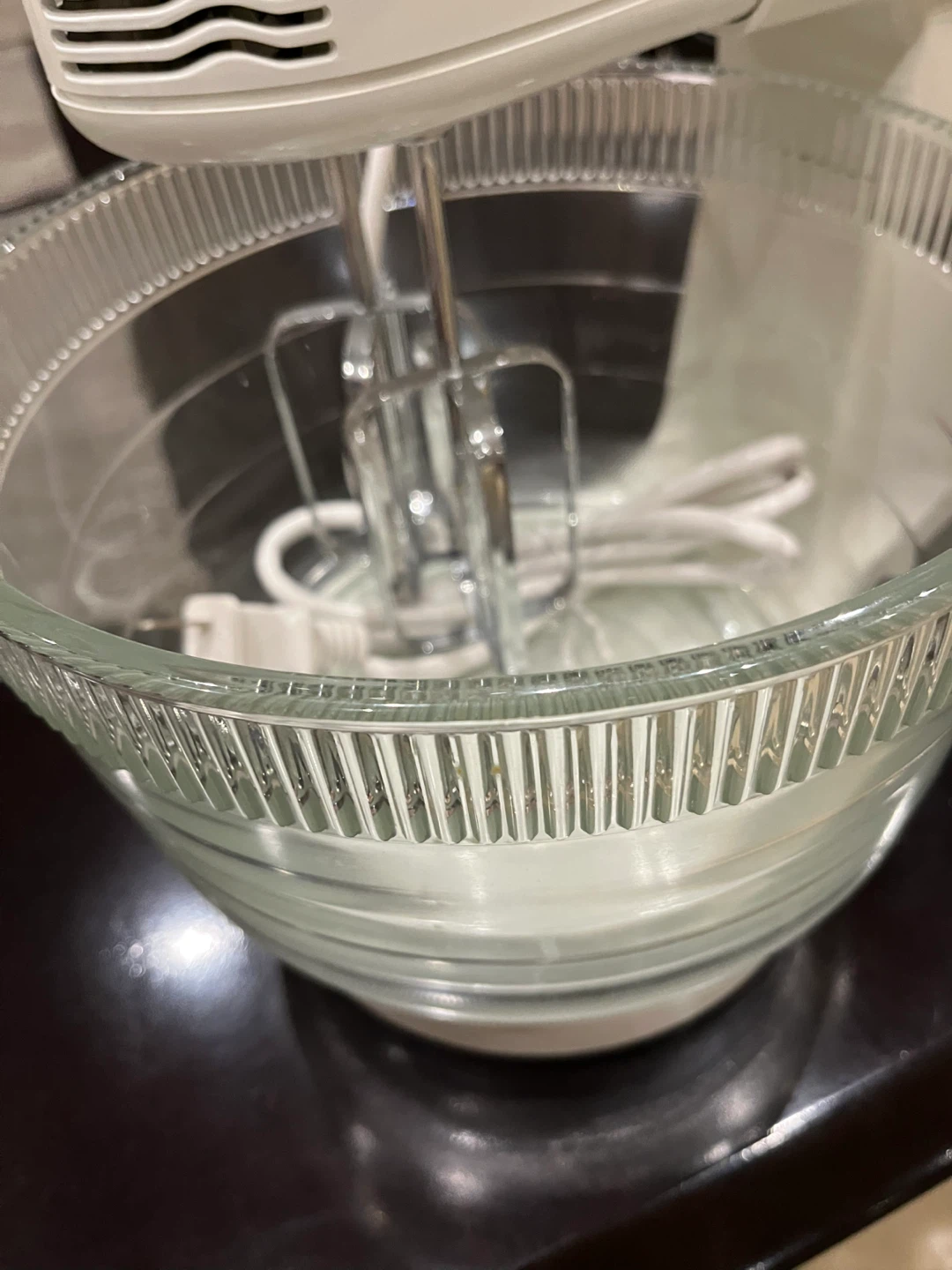Hamilton Beach 5-Speed Stand Mixer with Glass Bowl - photo 4