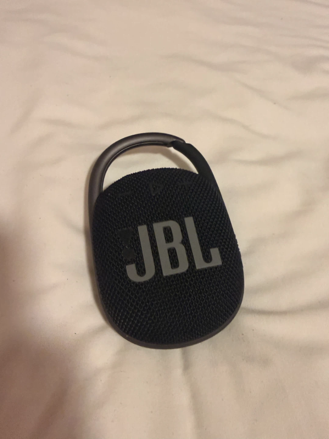 JBL Clip 4