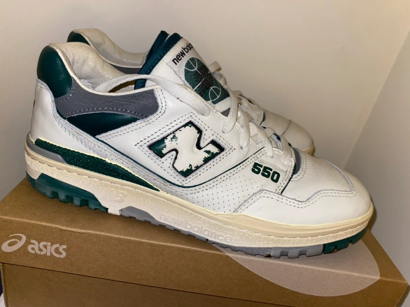 New Balance 550 White and Green Sneakers