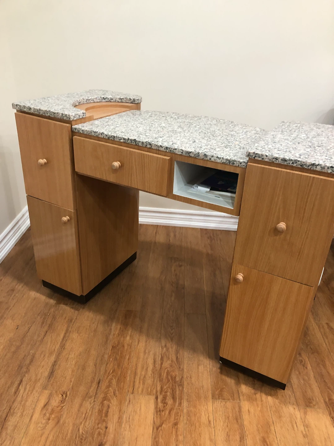 Professional Manicure Desk - photo 4