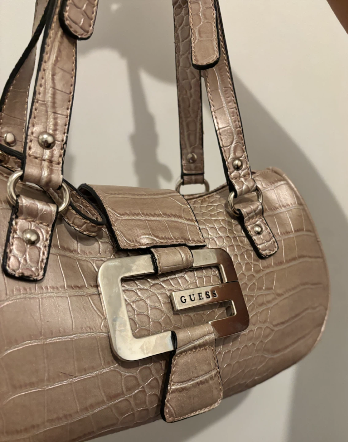 Guess Handbag in Metallic Croc-Embossed - photo 5