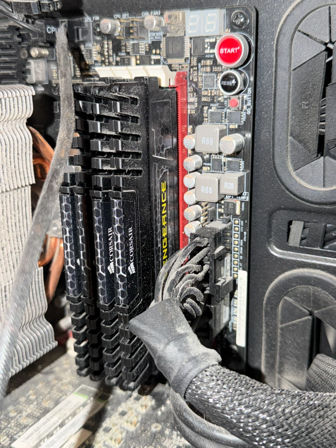AMD FX-8370E Desktop PC with 32GB RAM - photo 4