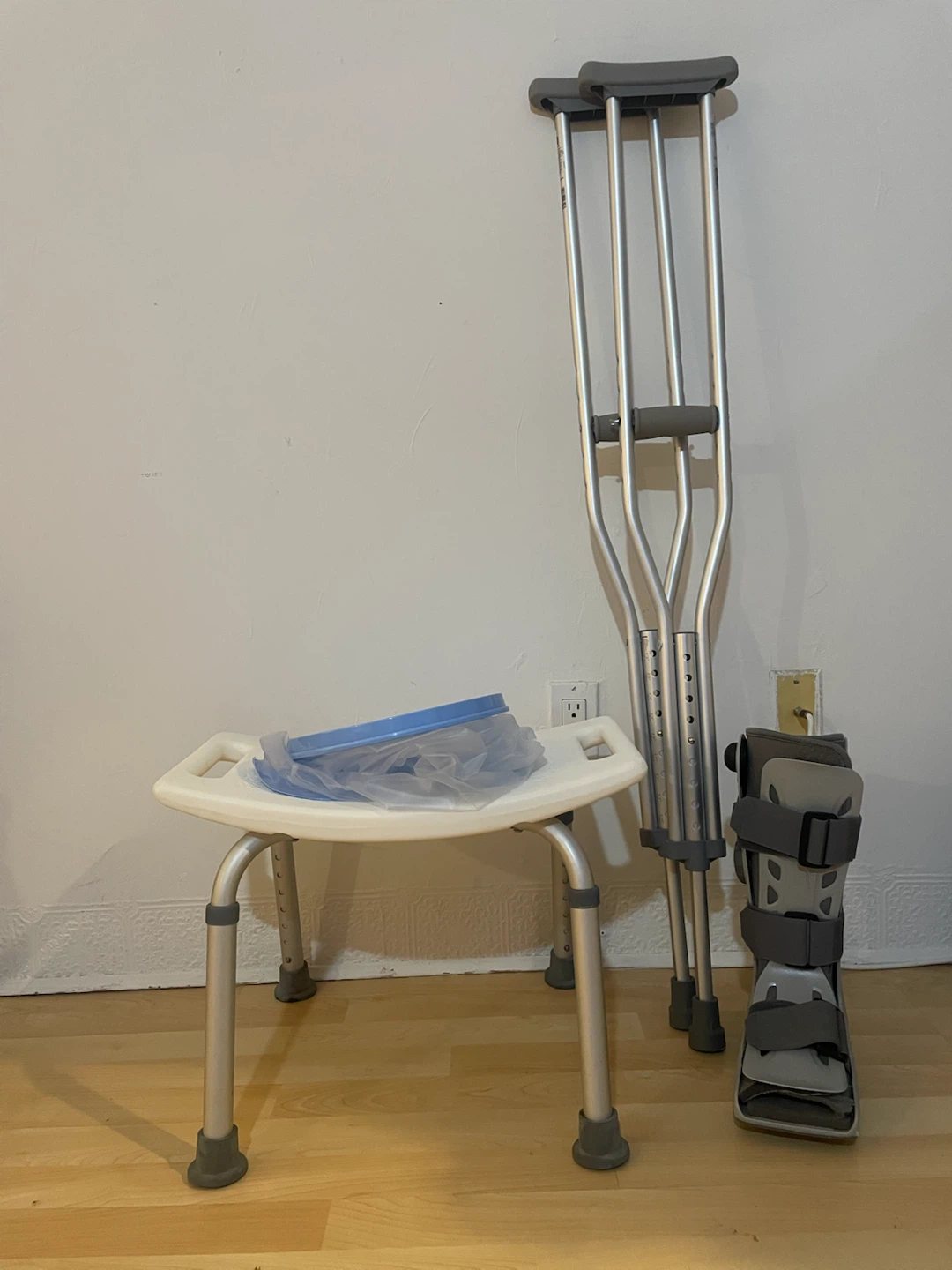 Knee Scooter + - photo 3