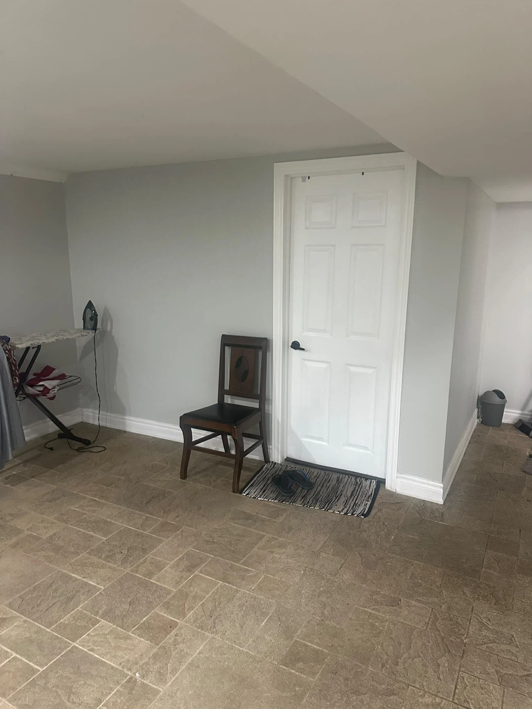 Private and shared room available for rent - photo 2