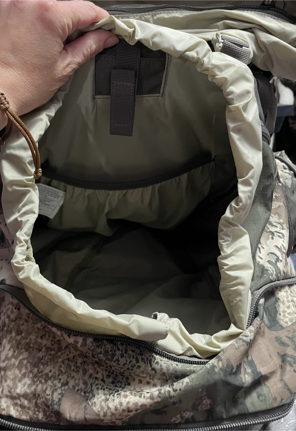 Cabela’s multi-day pack 4000 - photo 4
