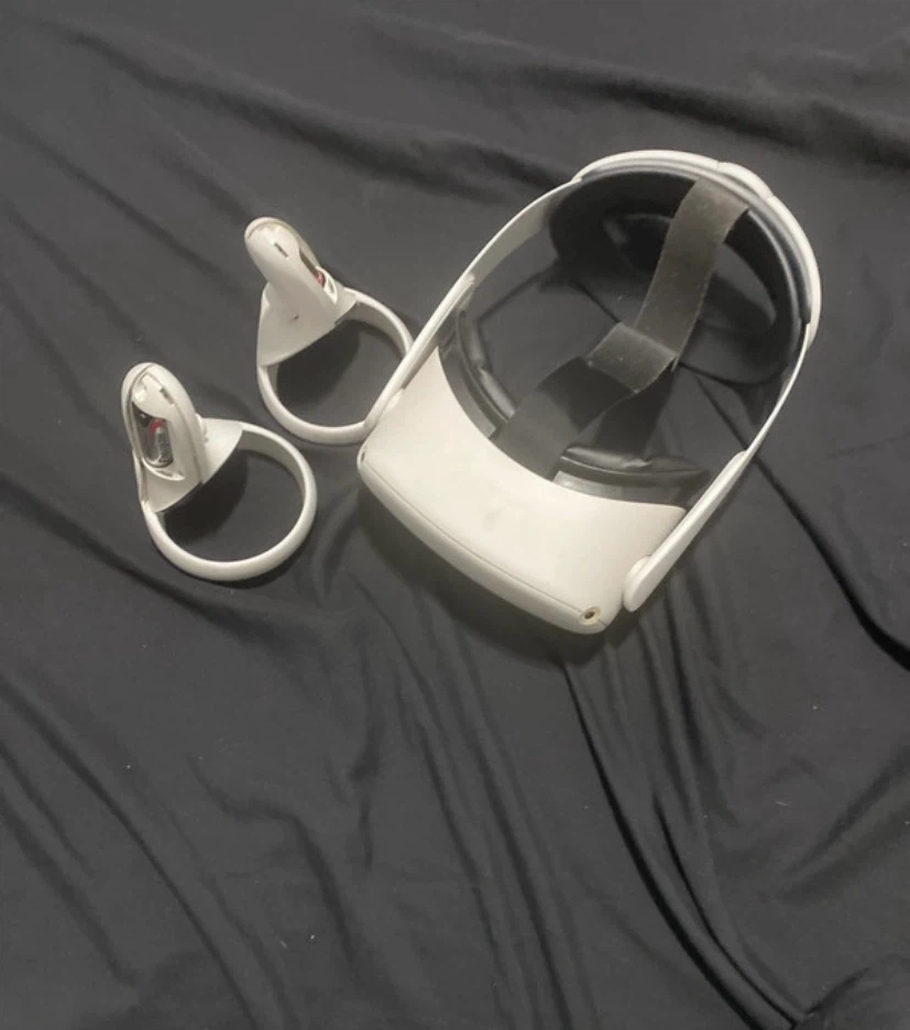 Meta Quest 2 VR Headset and Controllers