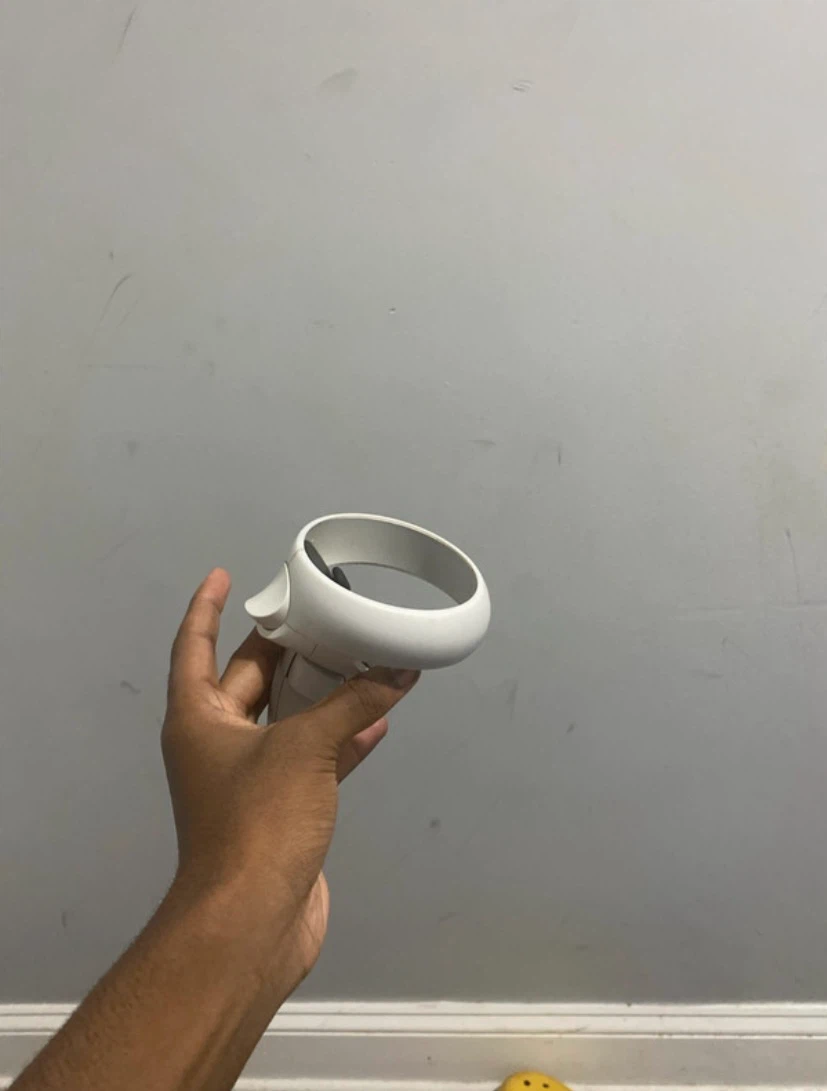 Meta Quest 2 VR Headset and Controllers - photo 2