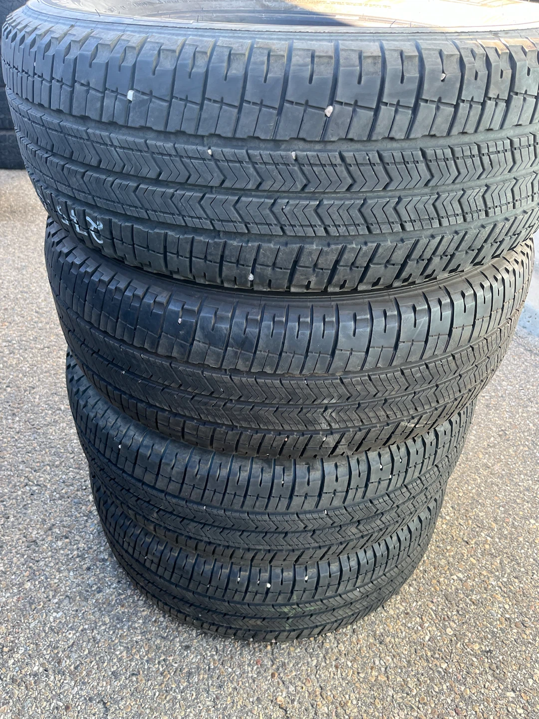 275/65R18 Michelin Primacy XC Tires