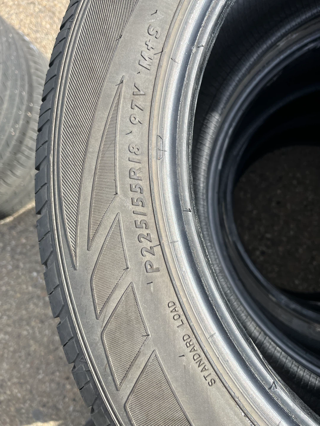 225/55R18 Dunlop SP Sport 7000 Tires - photo 3