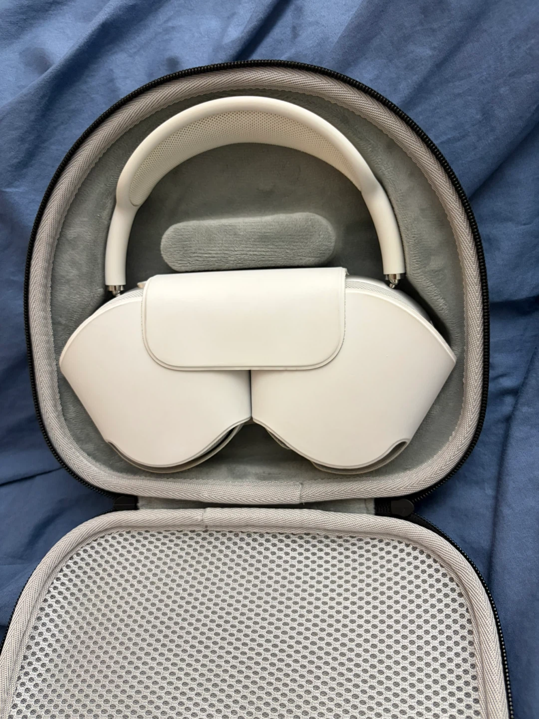 Apple AirPods Max 1st Gen - photo 5