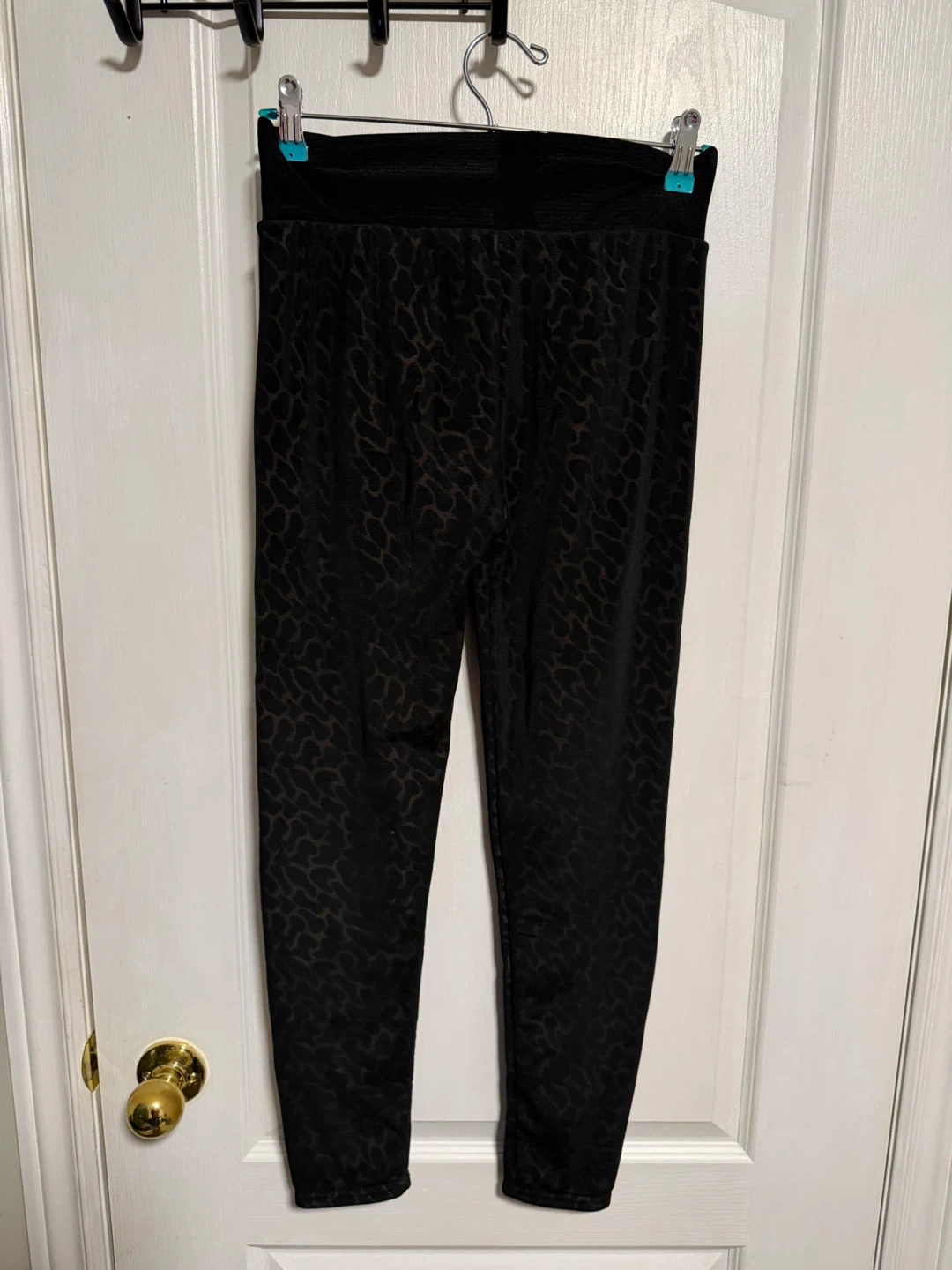 Fleece-Lined Animal Print Leggings - photo 2
