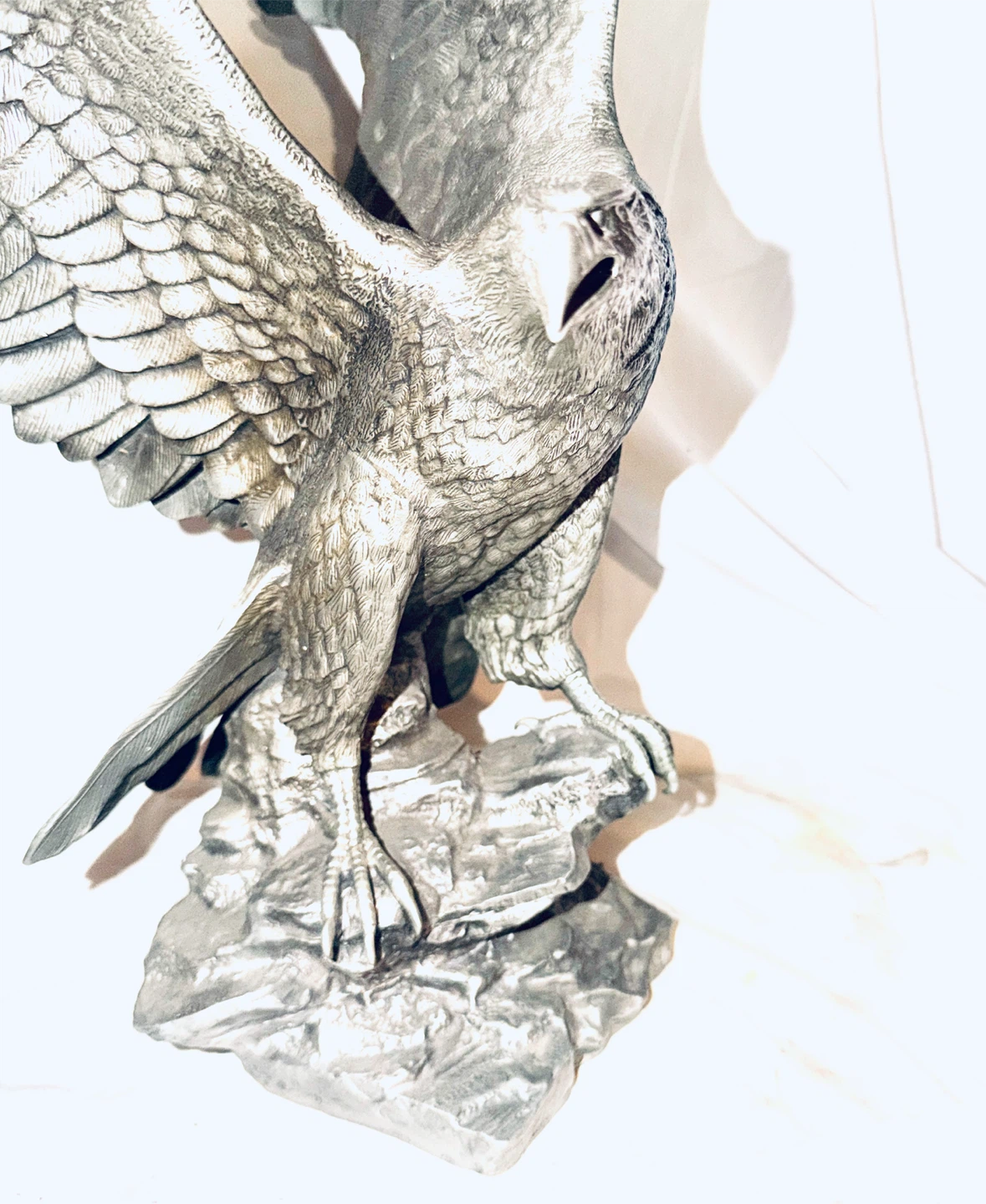 Pewter  Eagle Statue in triumph of the eagle Ron vanruyckevelt - photo 2