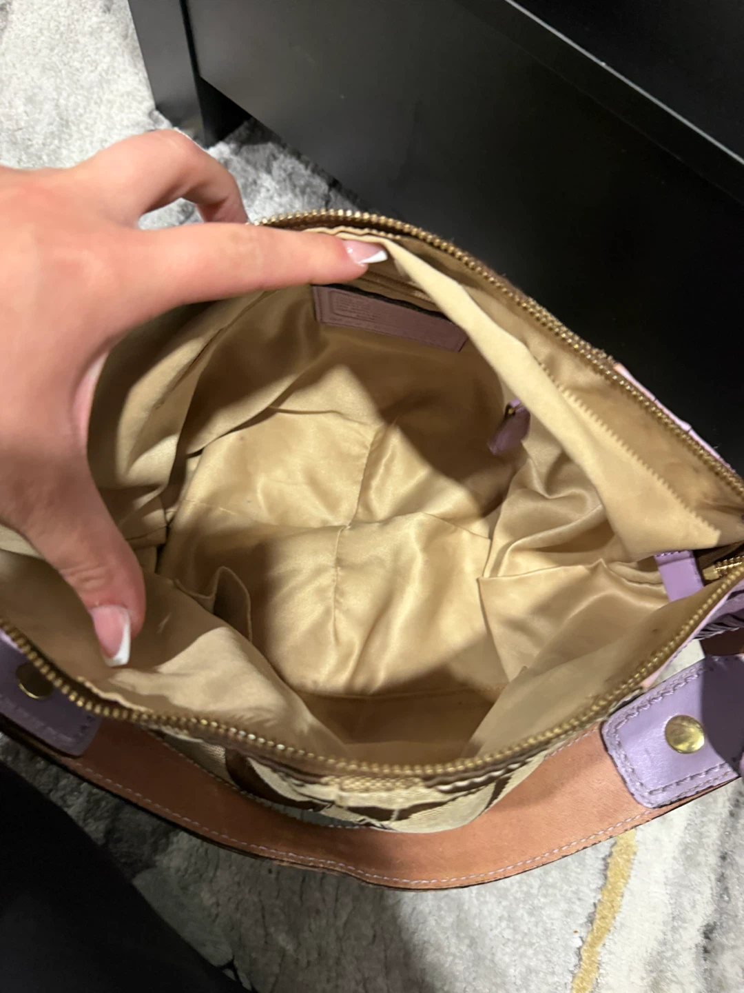 Coach Signature Hobo Bag Lavender and Beige - photo 4