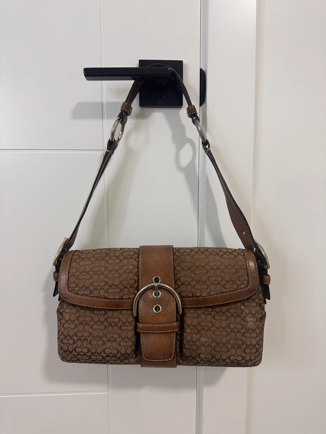 Coach Signature Shoulder Bag