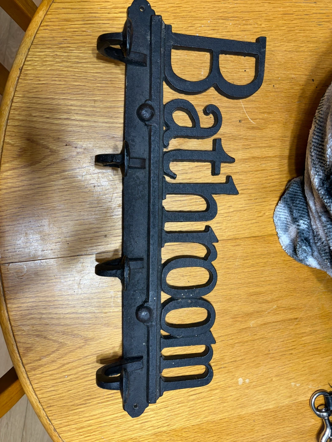 Cast Iron Bathroom Wall Hook Rack - photo 2