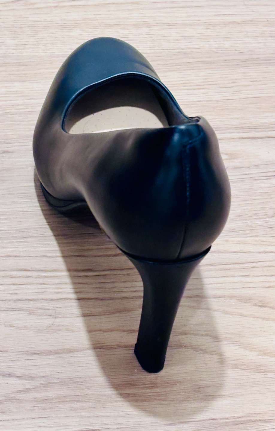 CLARKS Black Leather Platform Pumps - Size 8.5 - photo 4