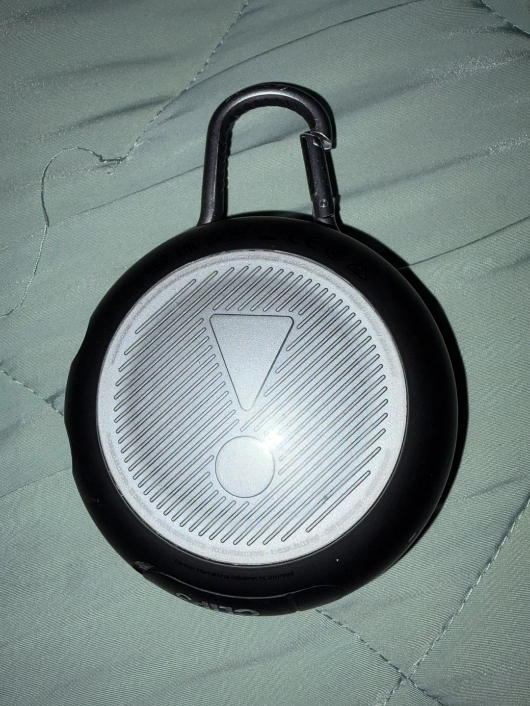 JBL Clip 3 Bluetooth Speaker - photo 2