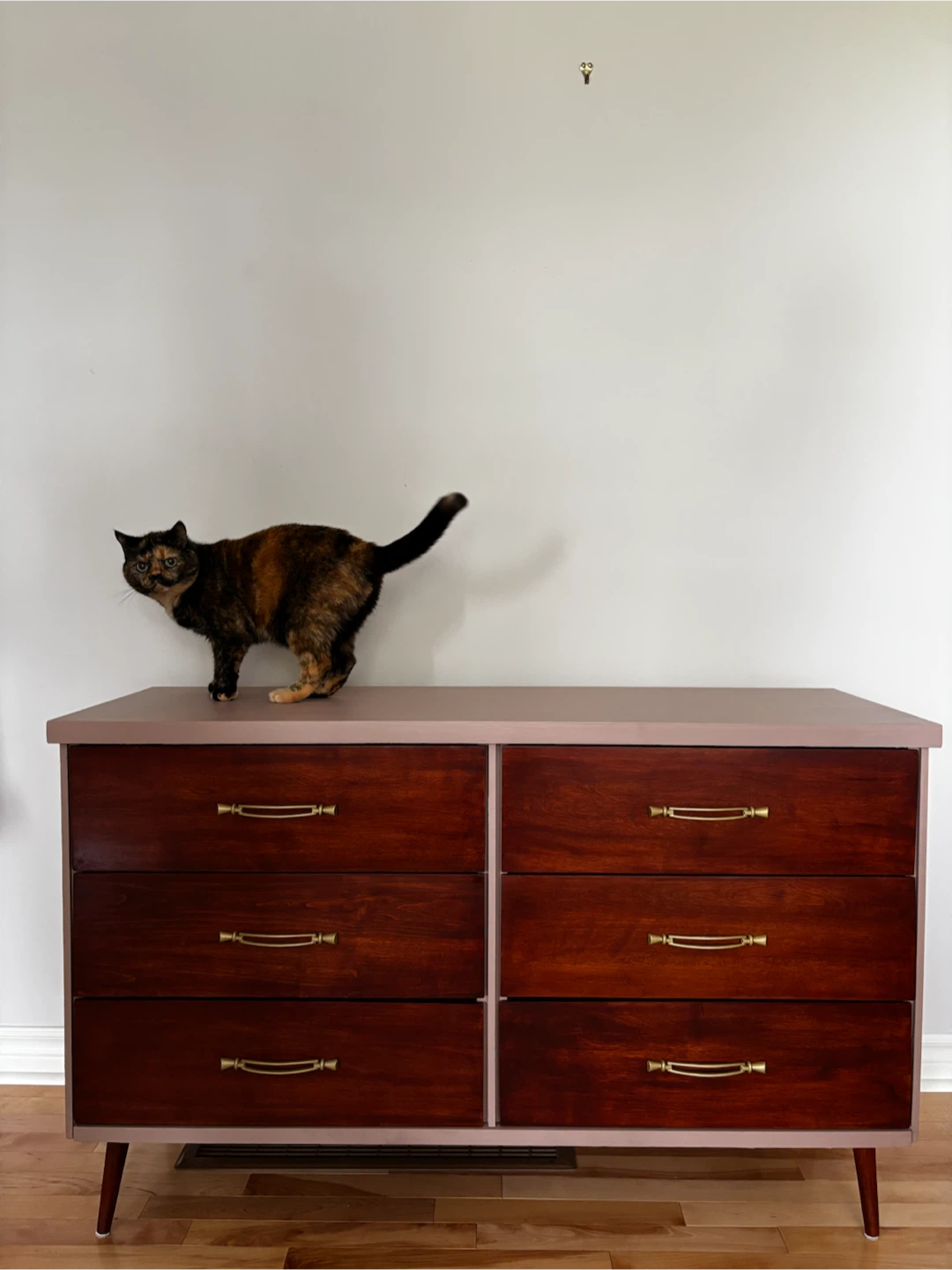 Canadian Made Mid Century Modern Refurbished antique dresser - photo 4
