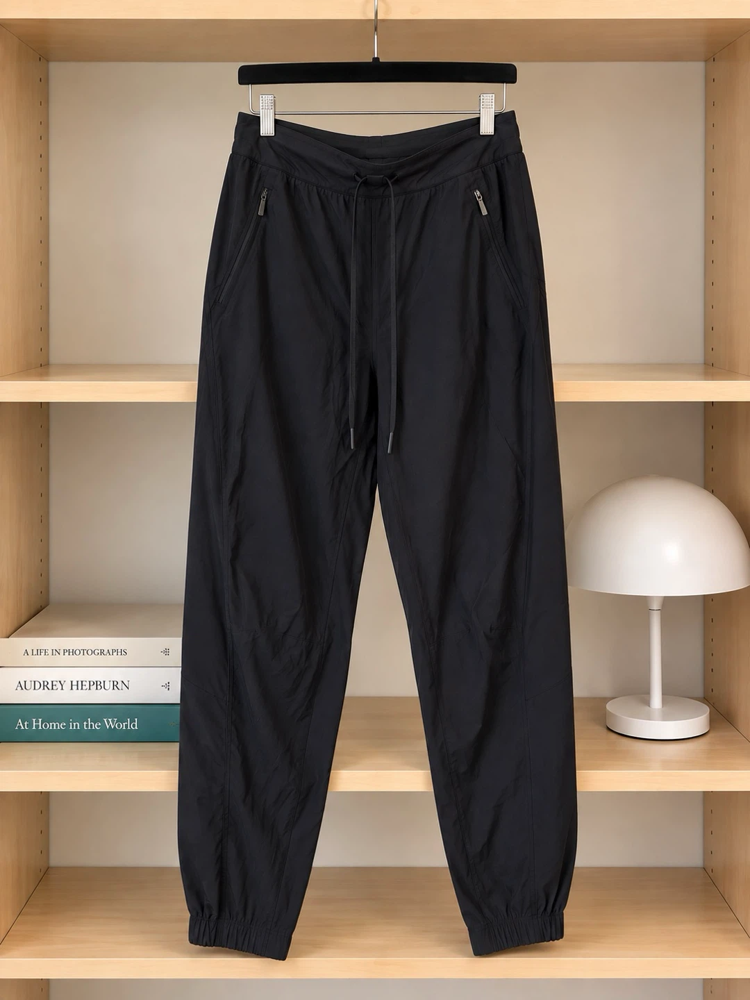 Lululemon License to Train Pants – Size 8 - photo 4