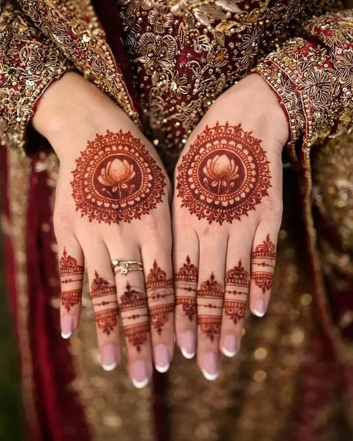 Professional Henna Art Services