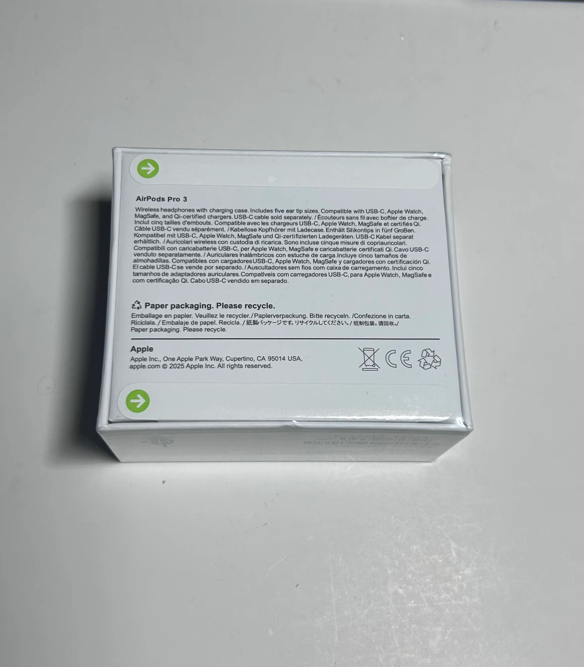 Apple AirPods Pro 3 - photo 2