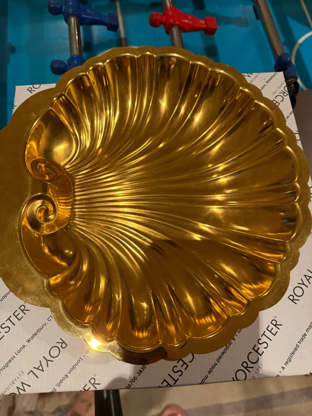 Bloomfield Gold Shell Dish