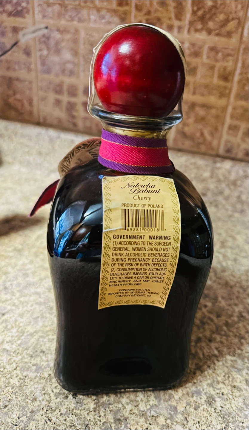 Nalewka Babuni Cherry Liqueur - photo 2