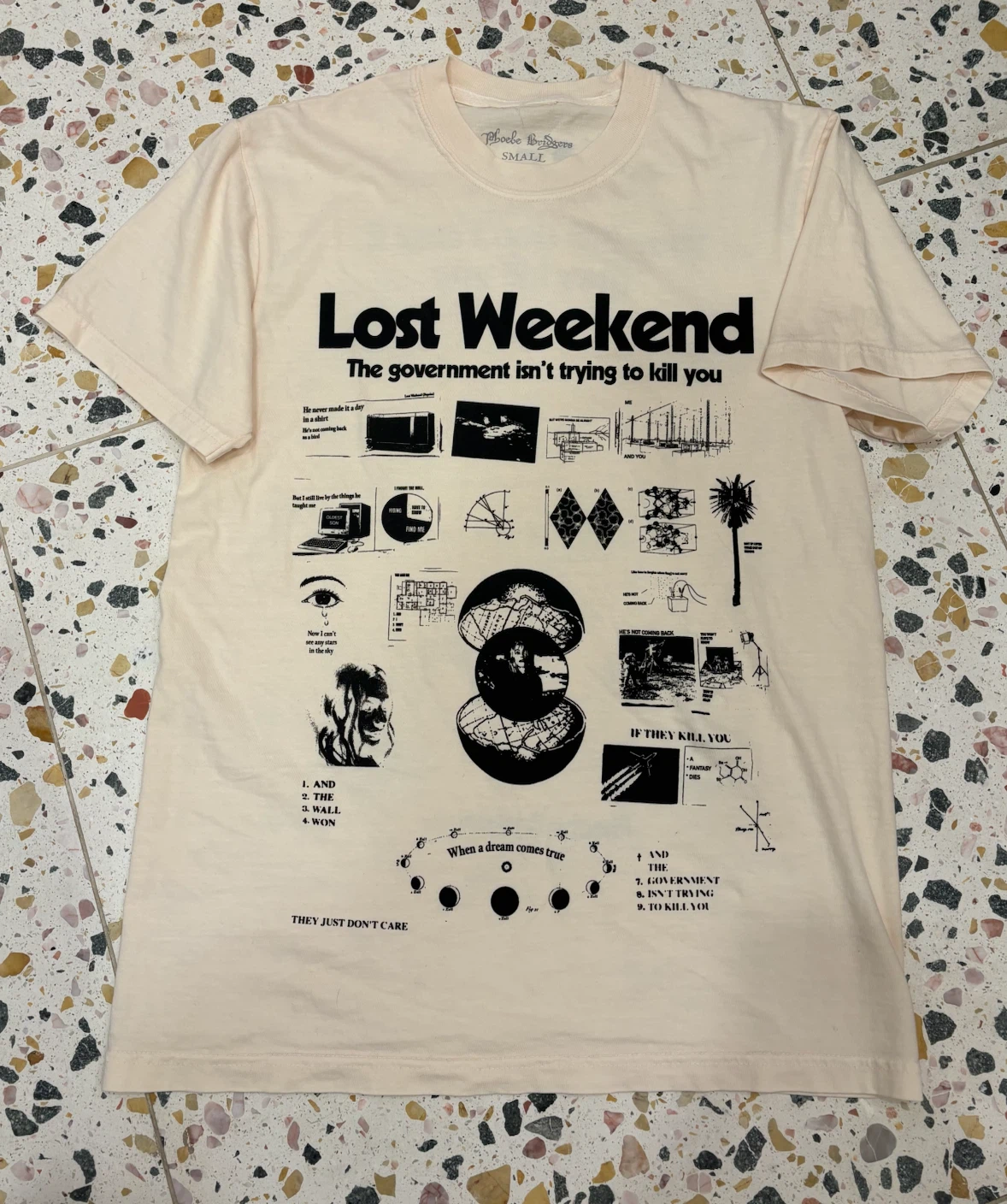Phoebe Bridgers concert T