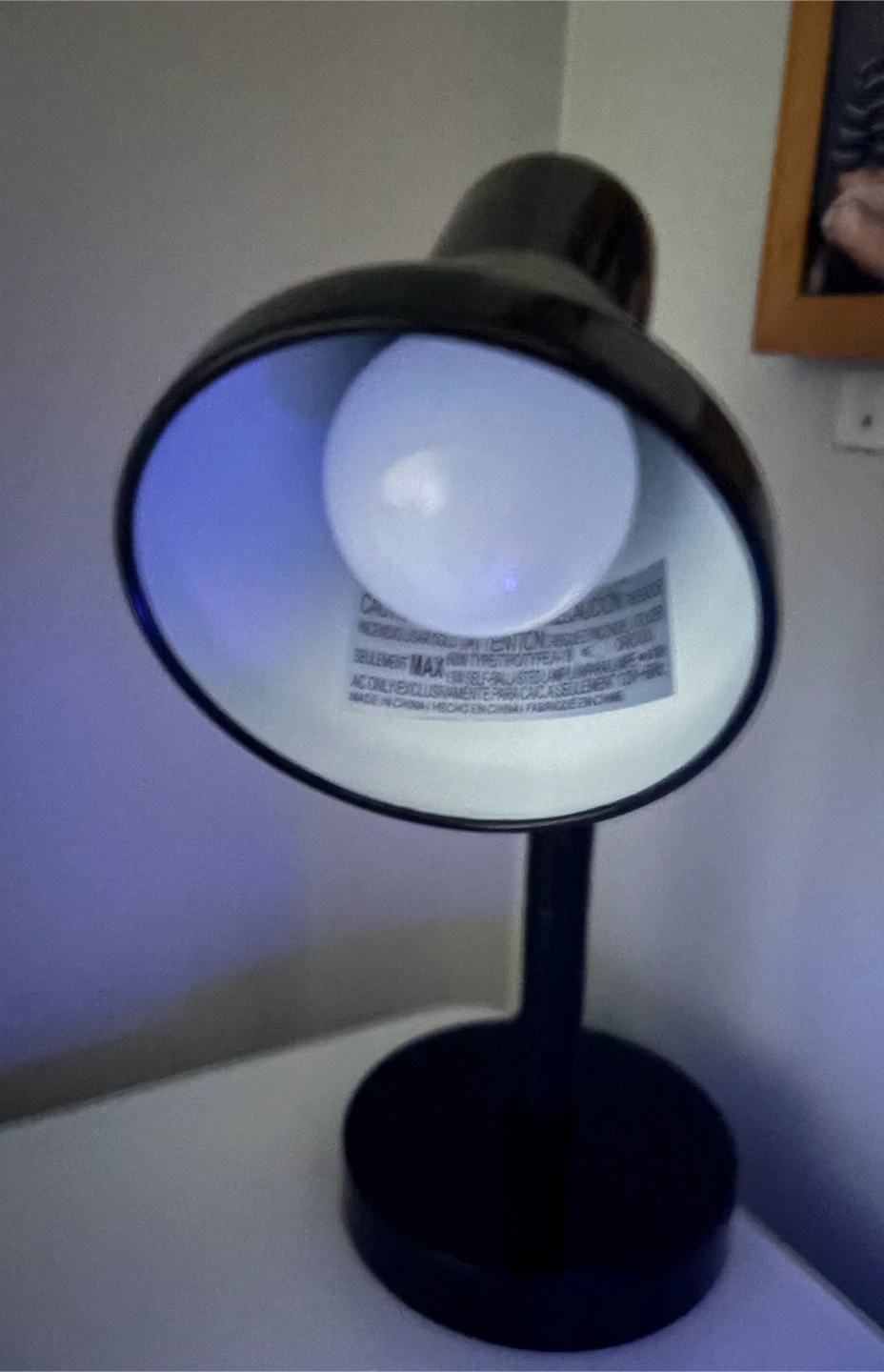 Black flexible neck desk lamp - photo 4