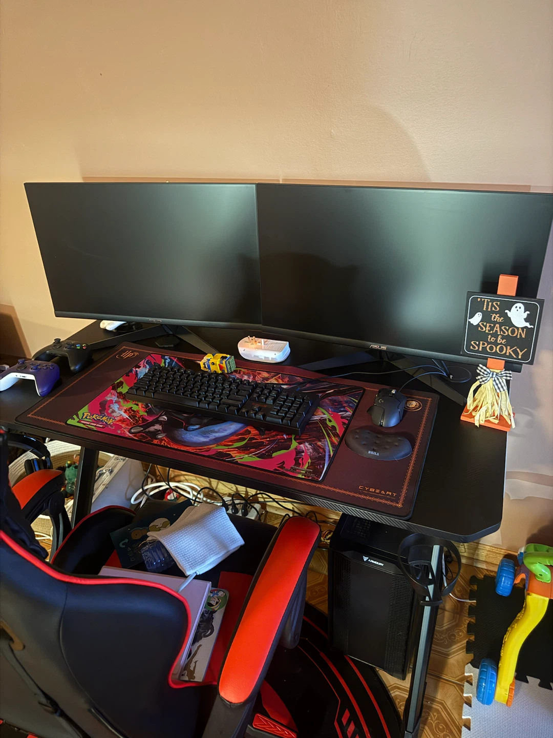 Selling an ENTIRE complete  gaming room setup