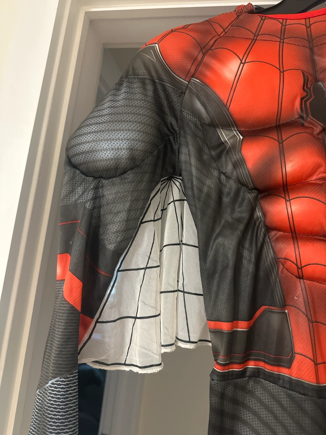 Spider-Man Muscle Costume with Web Wings - photo 3
