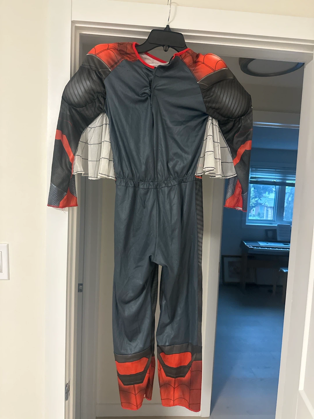 Spider-Man Muscle Costume with Web Wings - photo 4