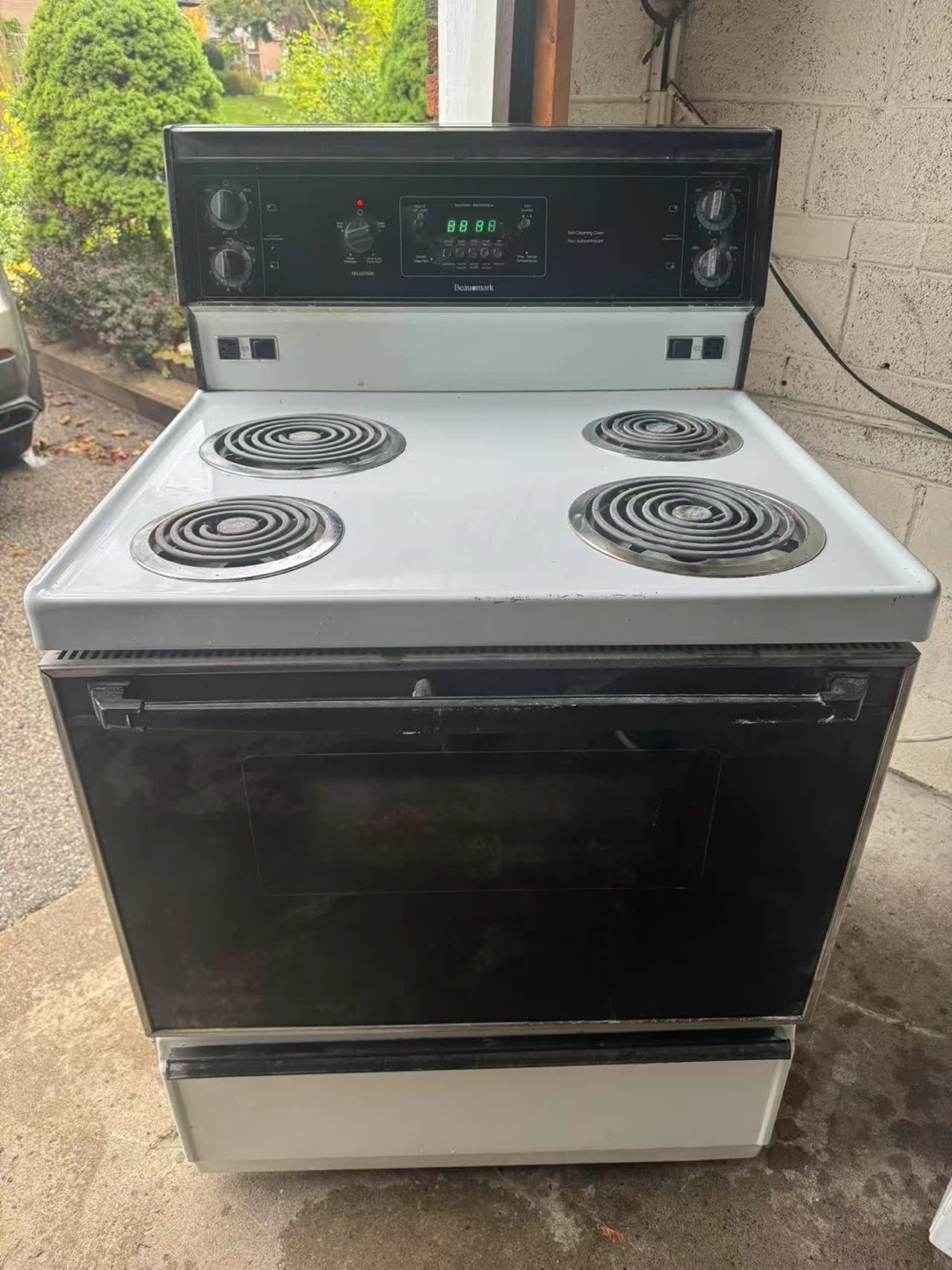 Beau Mark stove $60 - photo 2