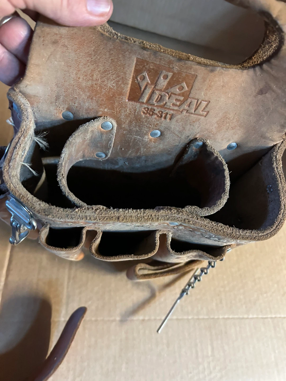 IDEAL Leather Tool Pouch 35-311 - photo 4