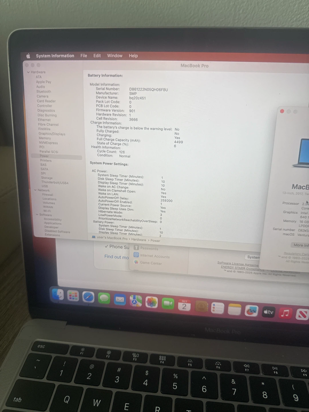 2017 MacBook Pro 13-inch i7 16gb 256gb - photo 4