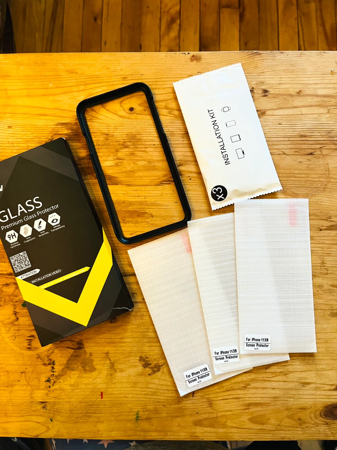 Cellphone screen protector NEW iPhone 11 / XR - photo 3