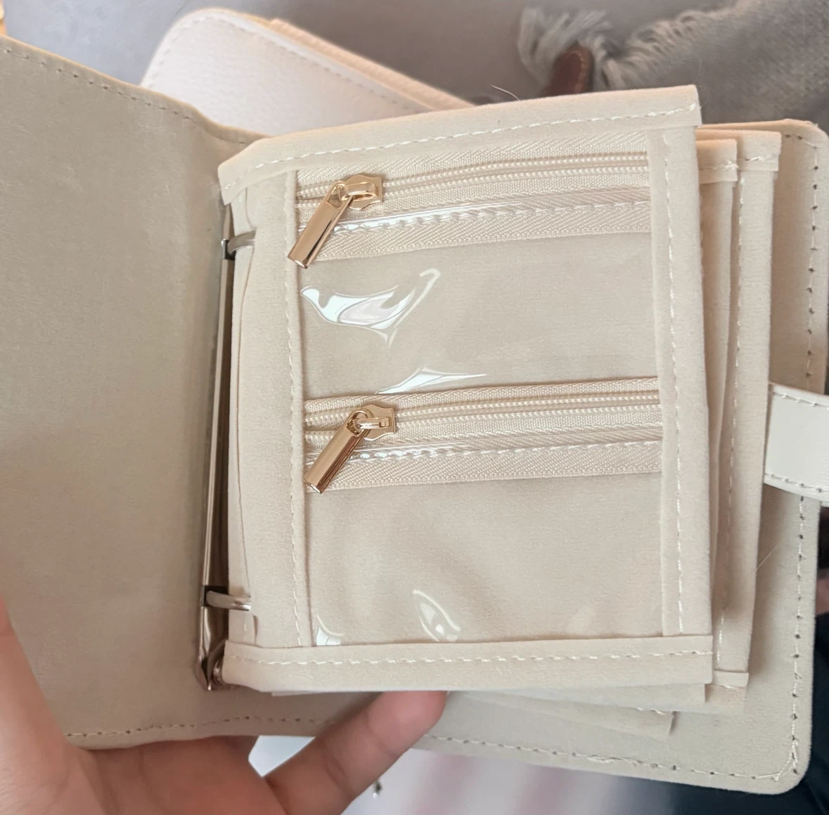 Cream Quilted Jewelry Organizer - photo 2