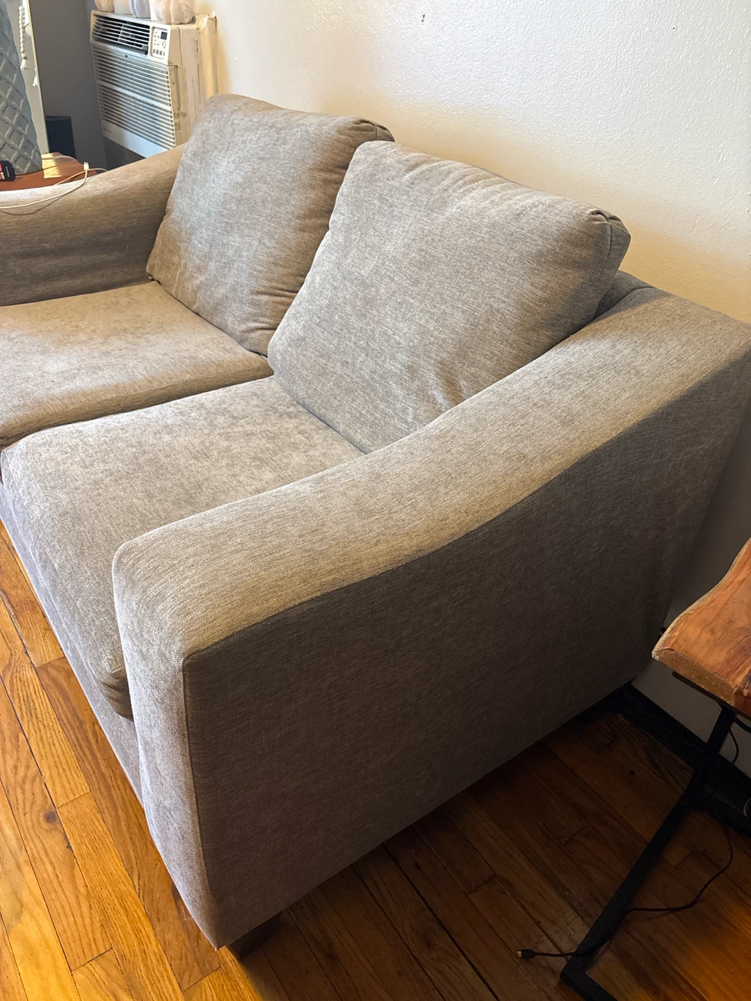 Gray Two-Seater loveseat - photo 2