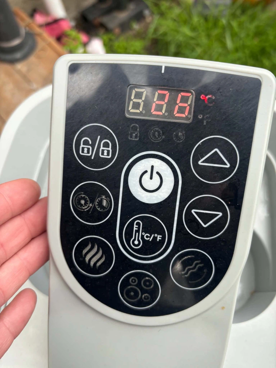 Coleman SaluSpa Inflatable Hot Tub - photo 2