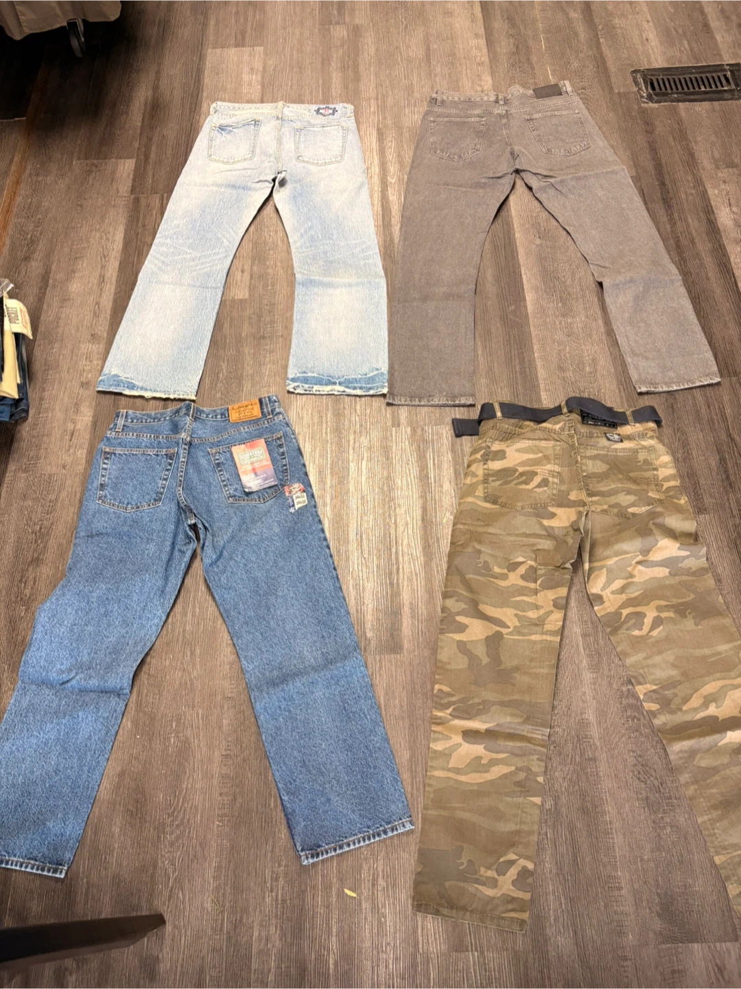 $10 All sizes men’s jeans avail - photo 2