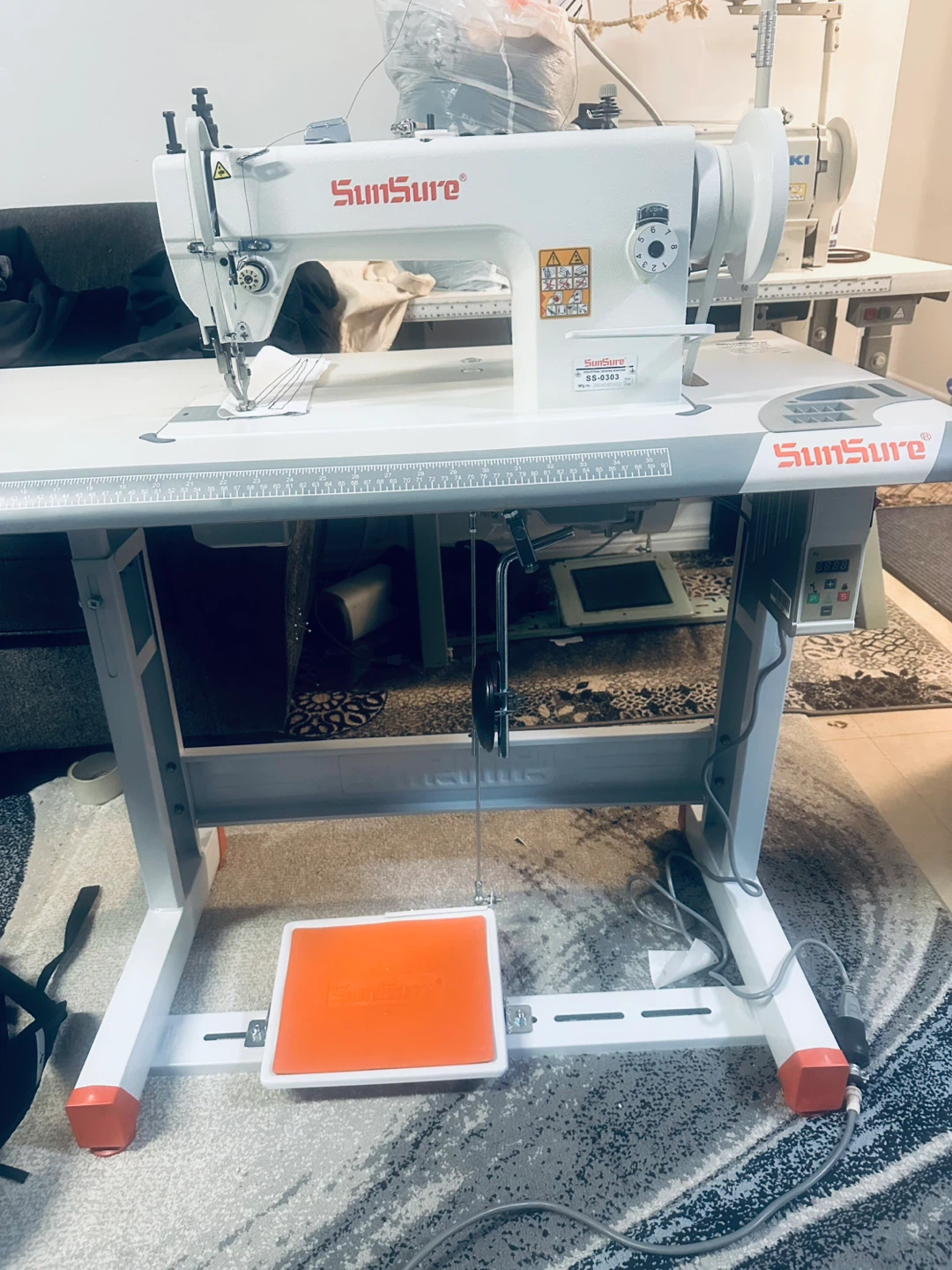 SunSure SS-0303 Industrial Sewing Machine - photo 3