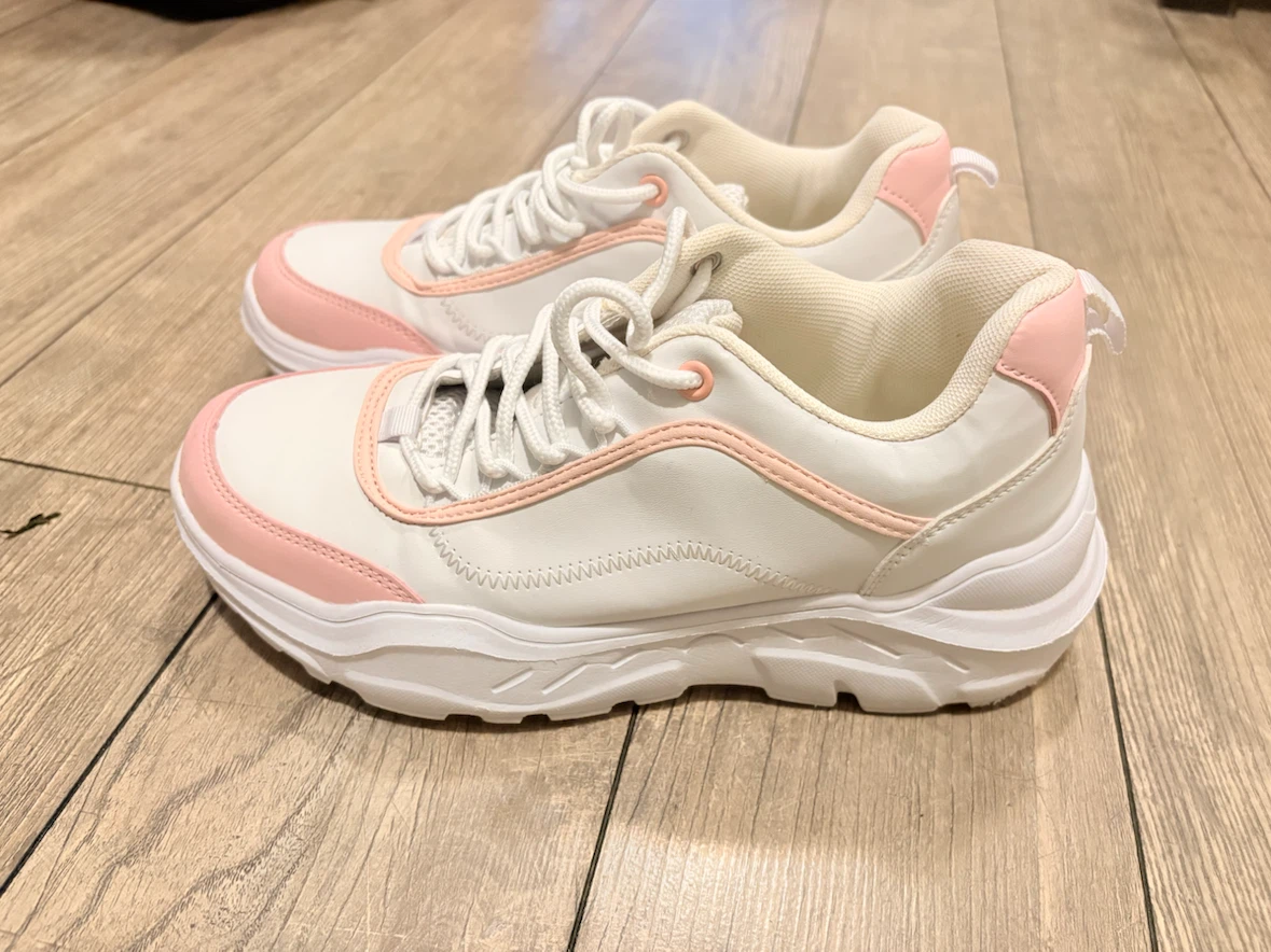 White and pink women's sneakers - photo 4