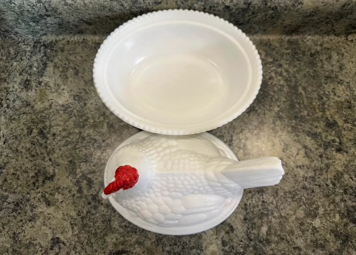 Westmoreland Milk Glass Hen on Nest - photo 4