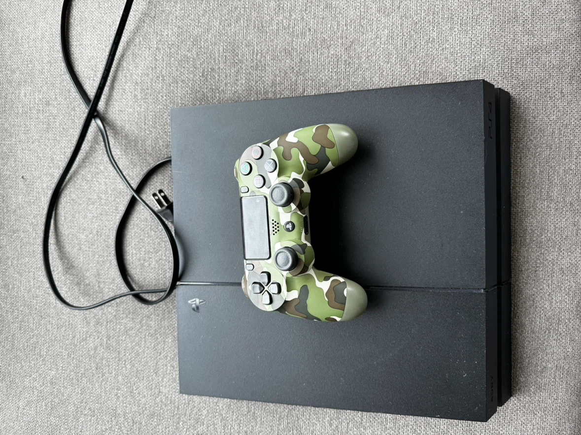 Sony PlayStation 4 Console with Camo Controller - photo 2