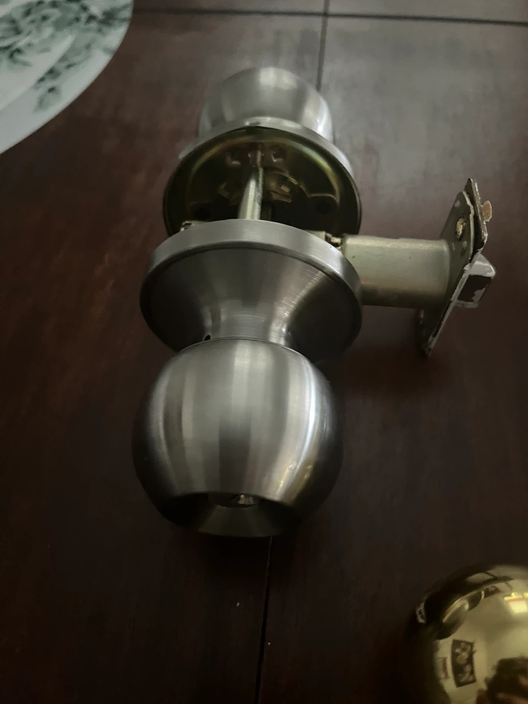 Assorted Door Knobs - photo 4