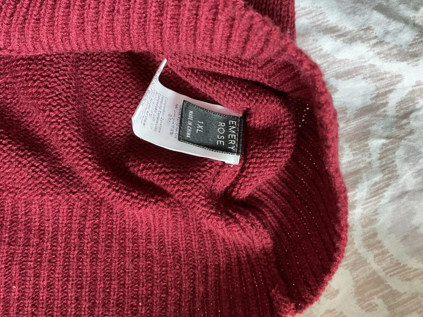 Emery Rose Red Knit Short Sleeve Top - photo 4