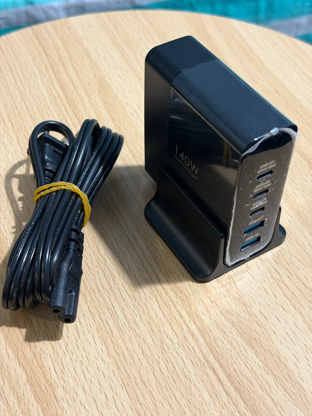 TOPADRE 140W GaN Charger