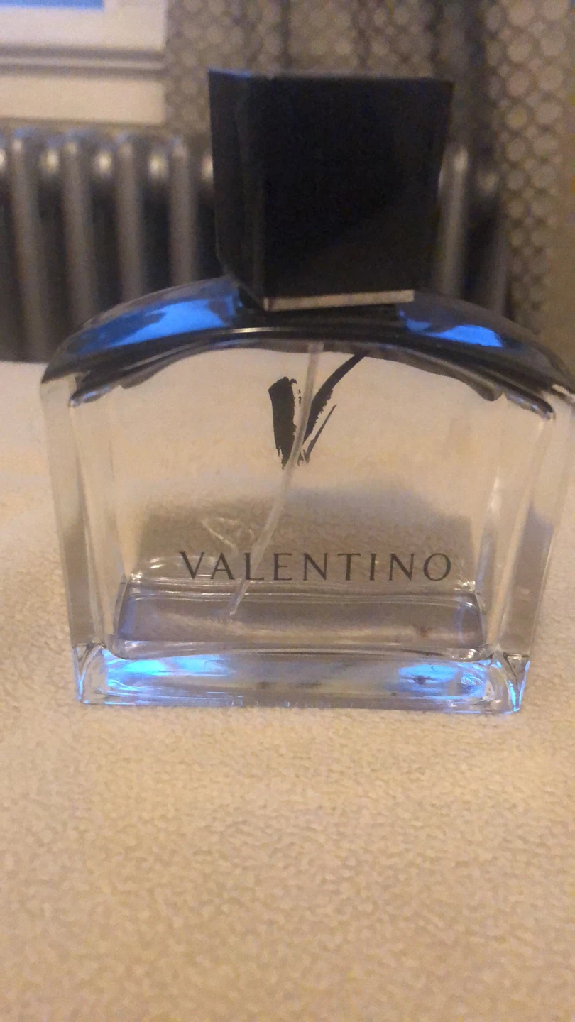 Vintage discontinued Valentino V Fragrance Bottle - photo 3
